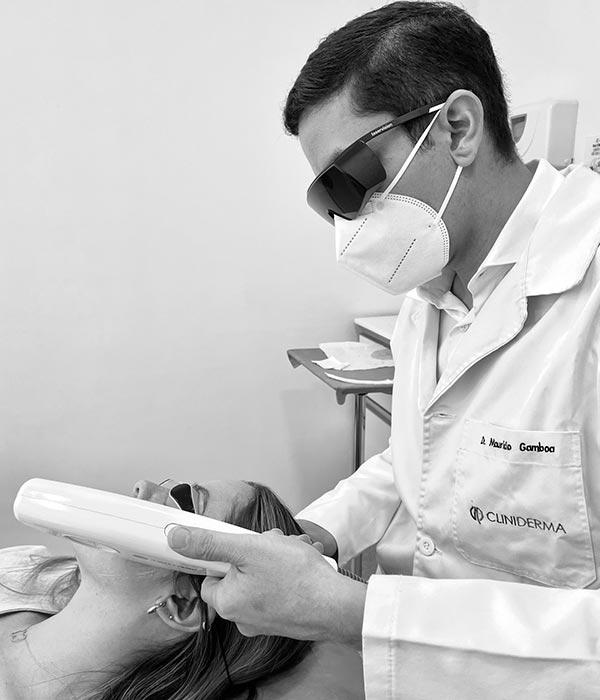 Medico, Dr. Mauricio Gamboa, Cliniderma 🥇